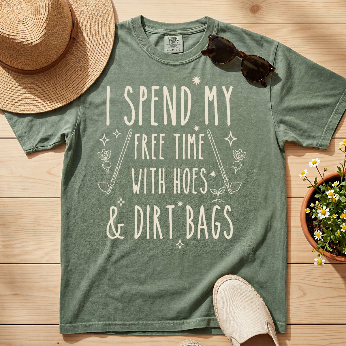 VINTAGE HOES & DIRT BAGS TEE